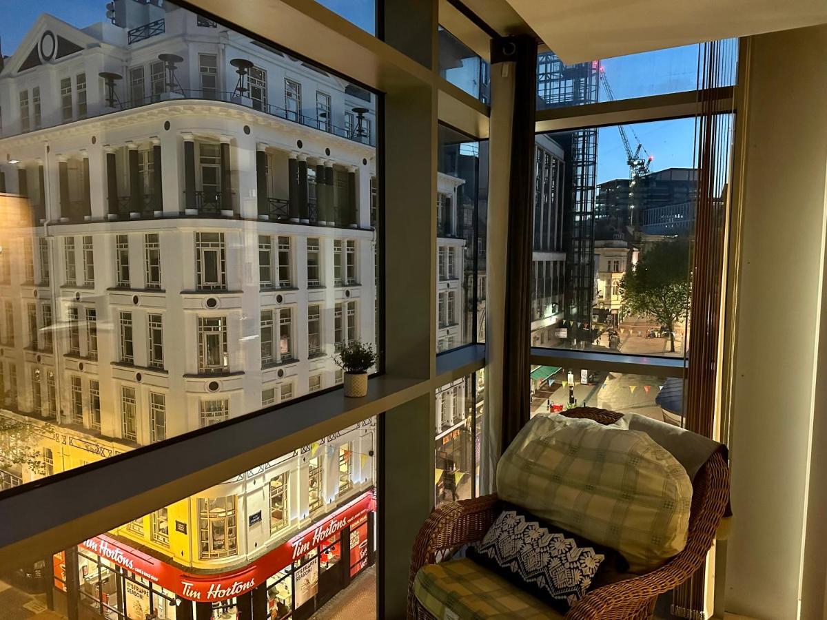 Birmingham Prime Location Stunning Apartment Floor-To-Ceiling Windows Exterior photo